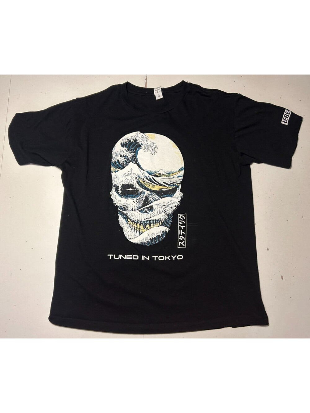 Legends Tuned In Tokyo Wave of Kanagawa Skull T-Shirt Adult Large